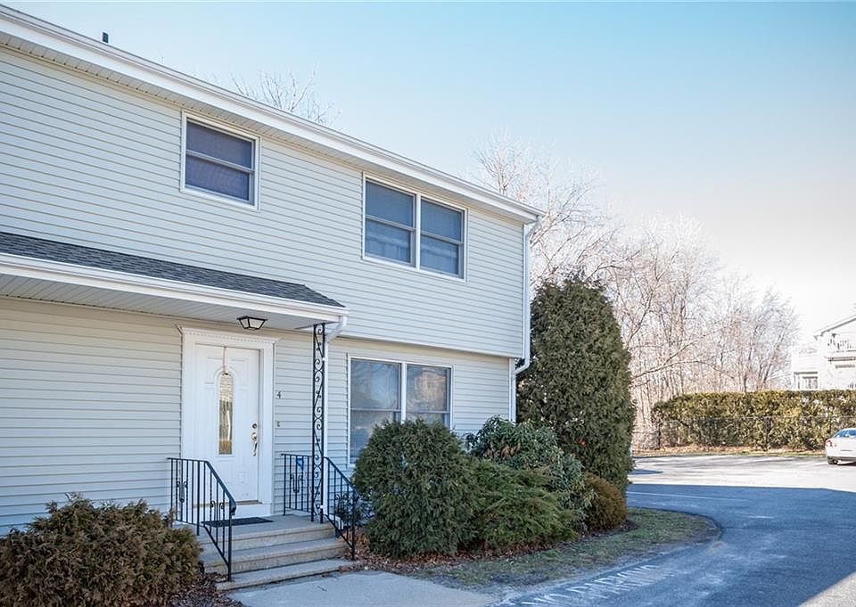 1st image of 9 Morrill Ln APT 4
