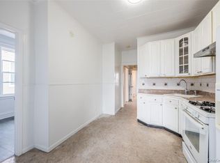 7824 68th Rd FLOOR 2, Middle Village, NY 11379