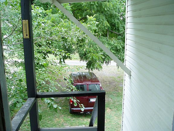 Rear stoop
