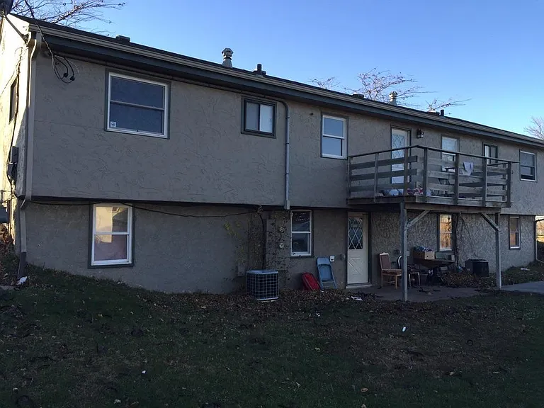 1102 S Bahnson Ave — Photo 6