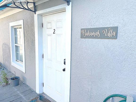 5th image of 226 SW 23rd St