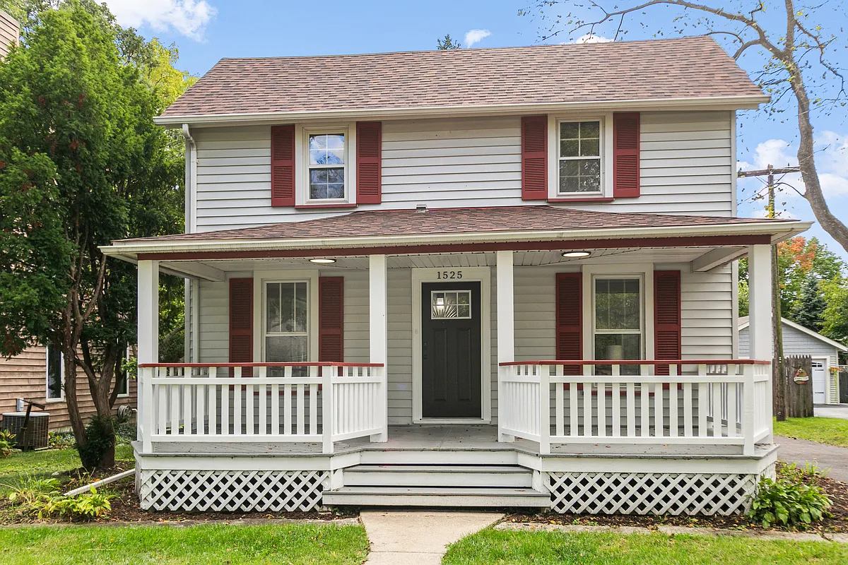 Building Photo - 152 Burr Oak Rd