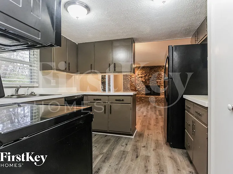 10431 Lawnhaven Cir — Photo 5