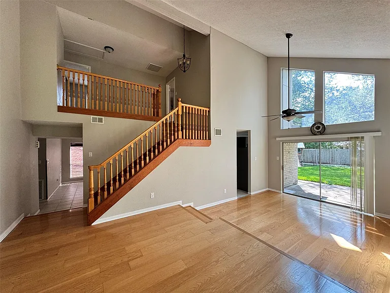 3406 Swift Creek Ct — Photo 3