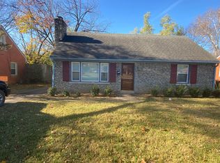 1021 Della Dr, Lexington, KY 40504