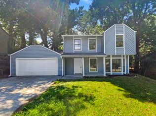 1514 Robin Hill Dr, Norcross, GA 30093