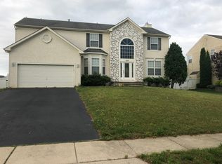 382 Rushfoil Dr, Williamstown, NJ 08094