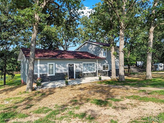 2nd image of 1838 Spring Bluff Rd