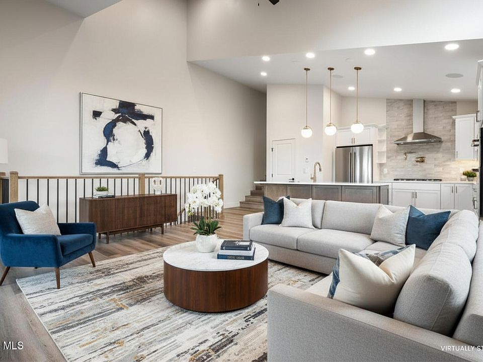1st image of 904 Wapiti Drive #7B