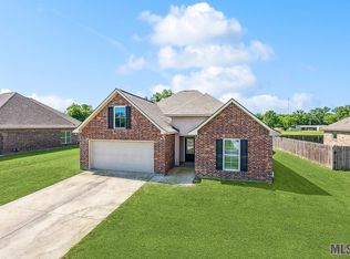 4396 Sugar Hollow Ln, Addis, LA 70710
