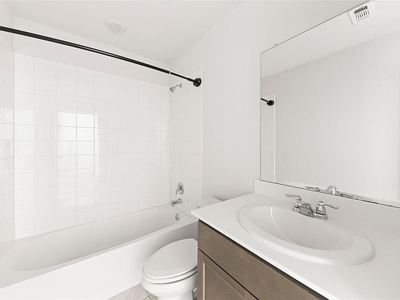 4th image of 716 Rawhide Way