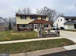 156 Brookside Blvd, Newark, DE 19713