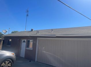 912 Baldwin Rd UNIT B, Bakersfield, CA 93304