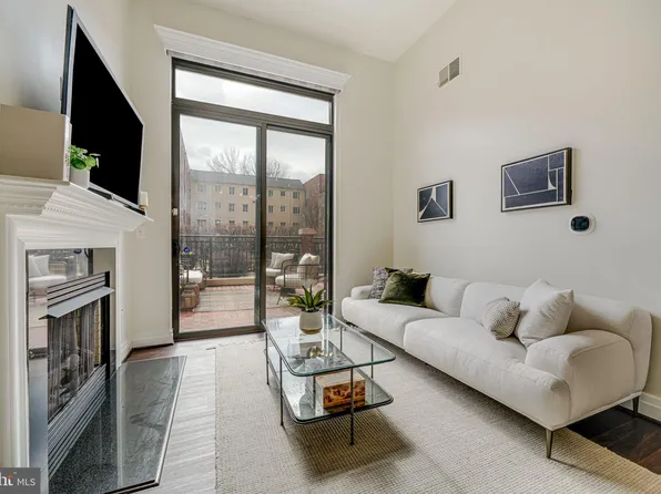 2220 Fairfax Dr APT 112, Arlington, VA 22201