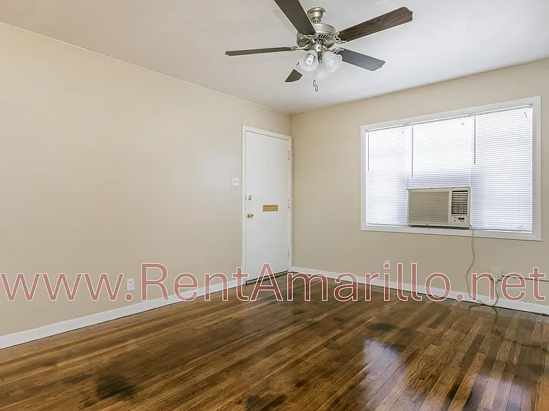 2716 Curtis Dr #B — Photo 4