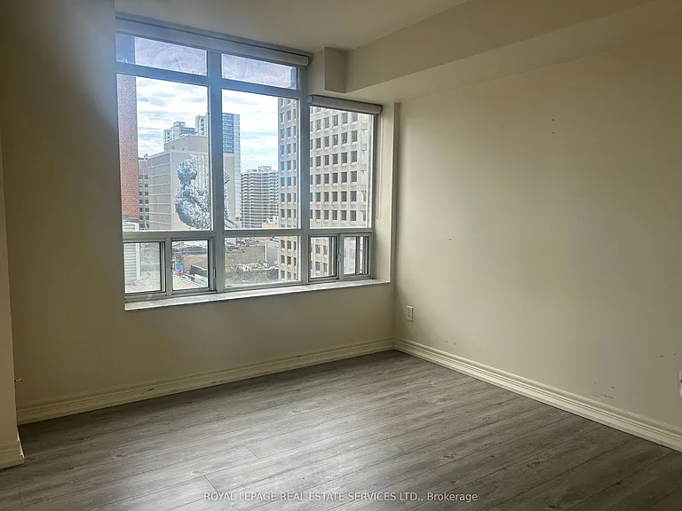 60 Saint Clair Ave W #804 — Photo 6