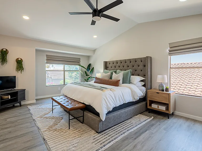 1078 S Riata St — Photo 37