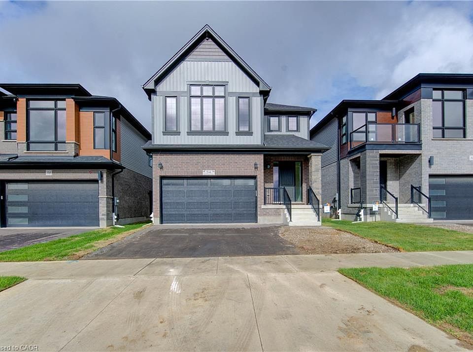 1st image of 54 Jacob Detweiller Dr