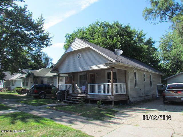 2nd image of 627 E Empire Ave
