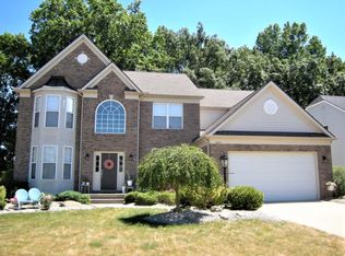 38691 Berkshire Ave, Avon, OH
