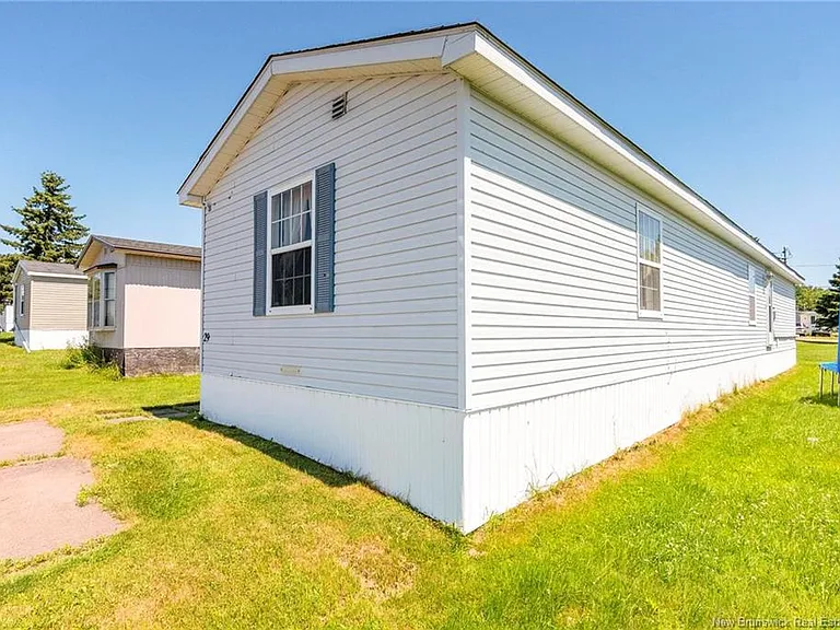 29 Gerald Blvd — Photo 26