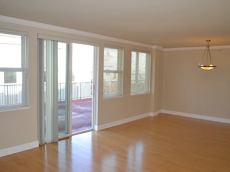 1738 Haight St #202 — Photo 3