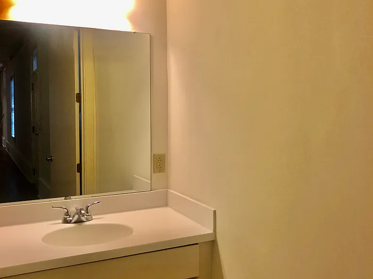 509 Baronne St #101 — Photo 18