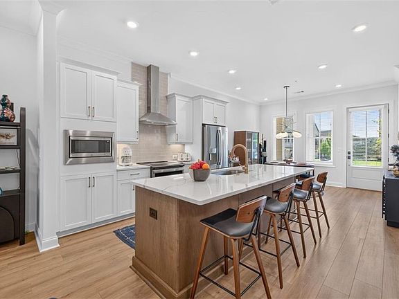 4th image of 4958 Sudbrook Way