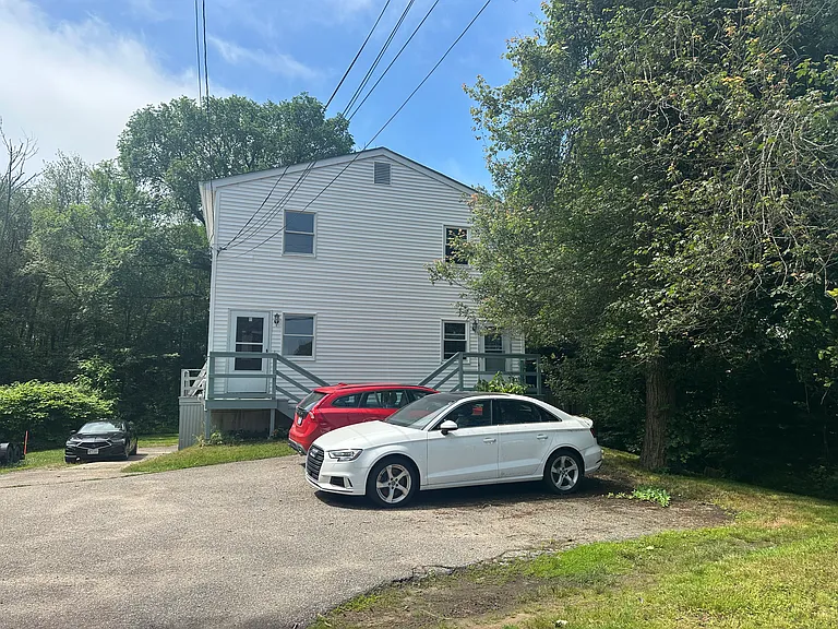 17 Ashaway Rd #B — Photo 10
