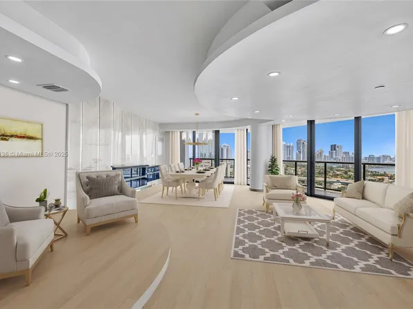 19667 Turnberry Way #23AB, Miami, FL 33180