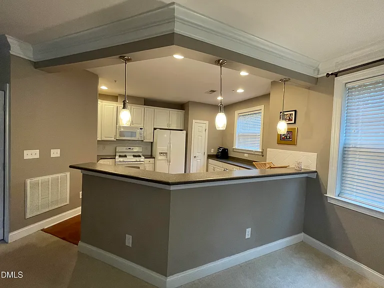 10411 Rosegate Ct #3 — Photo 12
