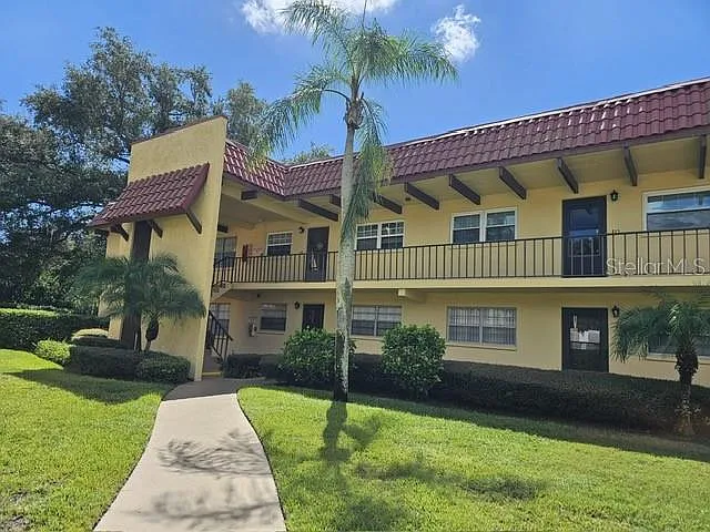 1845 S Highland Ave #11