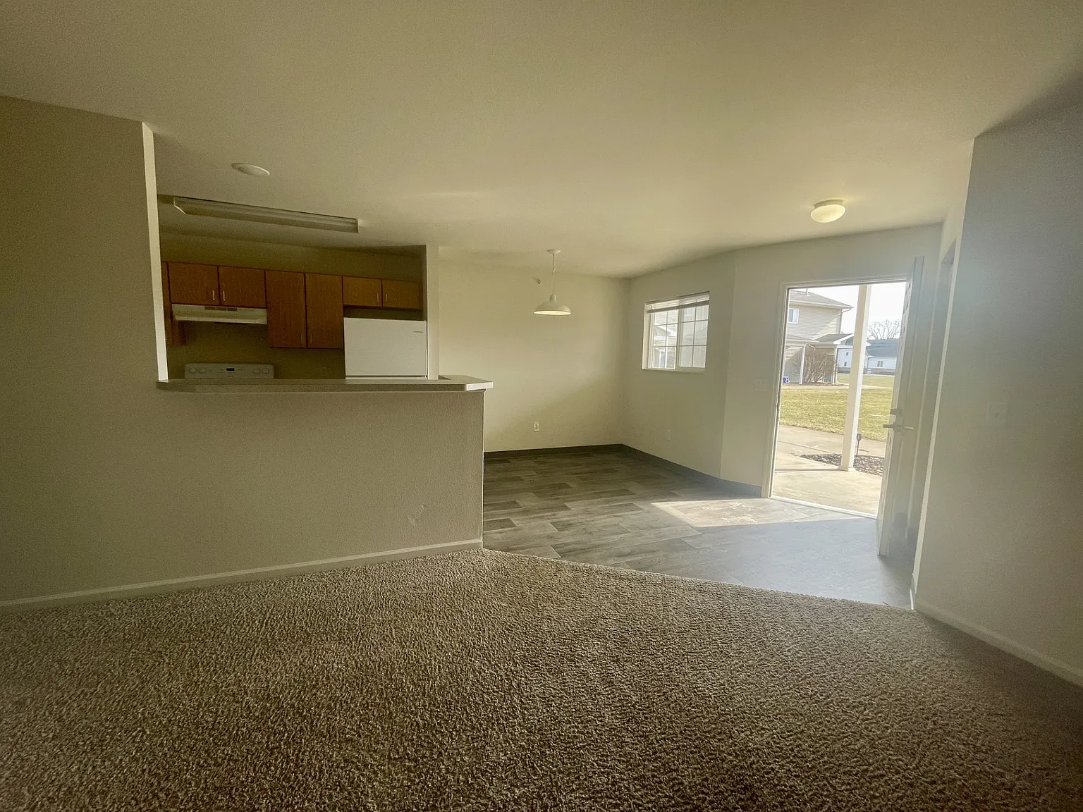 Hawks Ridge Apartments — Photo 2