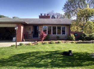 22460 Rio Vista St, Saint Clair Shores, MI