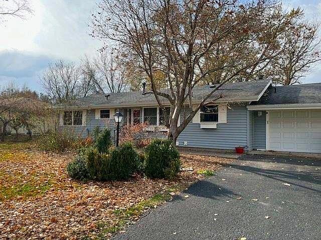 1st image of 212 Jamaica Dr