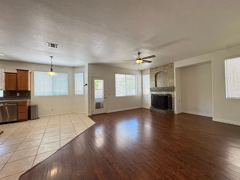 3055 Costa Miole Dr — Photo 13