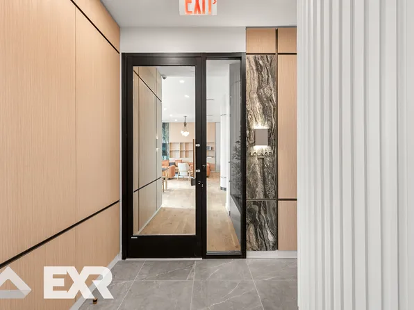 69 Adams Street image 28 of 28