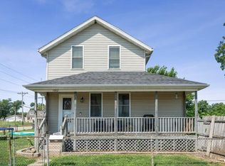 1002 5th St NW, Cedar Rapids, IA 52405