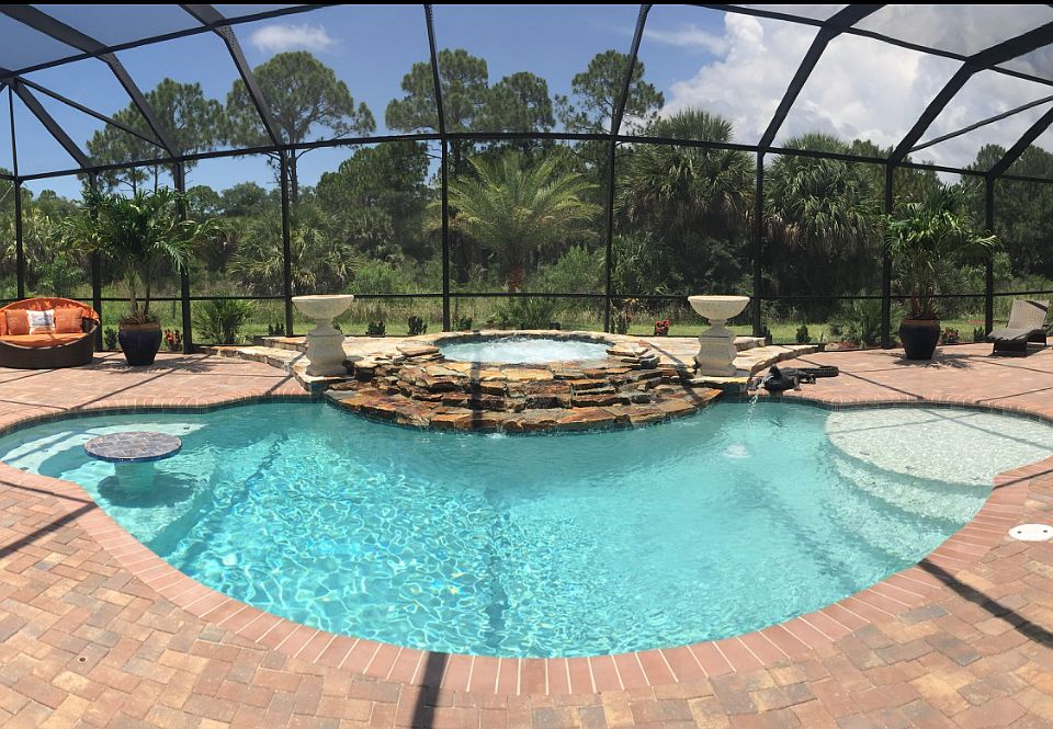 1st image of 20941 Loggia Ct