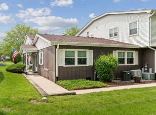 19510 S 116th Ave APT A, Mokena, IL 60448