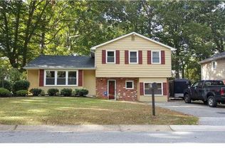 38 E Cherokee Dr, Newark, DE 19713