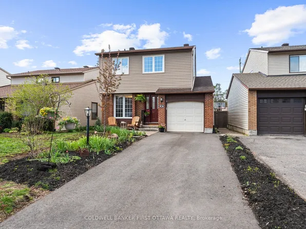 34 Melville Dr, Ottawa, ON K2J 2E9