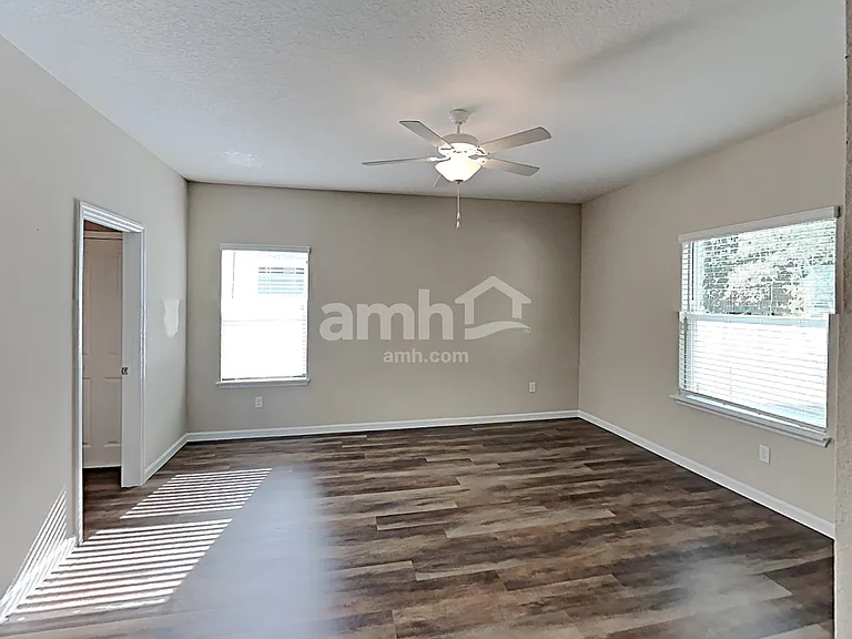 244 Hemlock Point — Photo 8