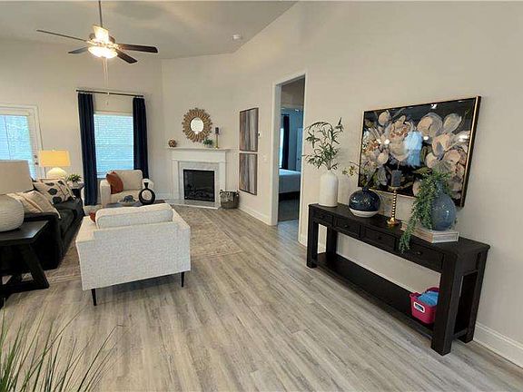 4th image of 620 Bald Ridge Cir