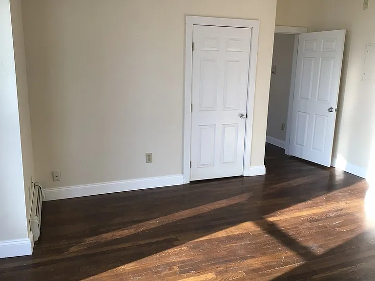 53 Arlington St #3 — Photo 14