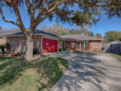 318 Knoll Forest Dr, League City, TX, 77573