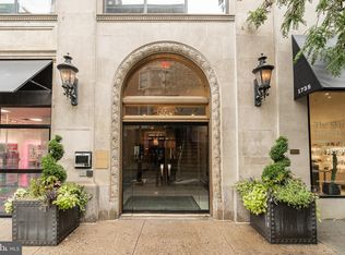 1737 Chestnut St APT 801, Philadelphia, PA 19103