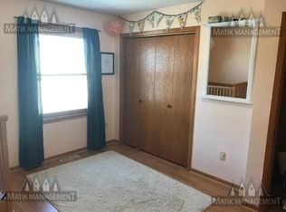 5570 22nd Ave NW, Rochester, MN 55901
