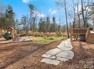 10 Dunnwoody Ct, Arden, NC 28704