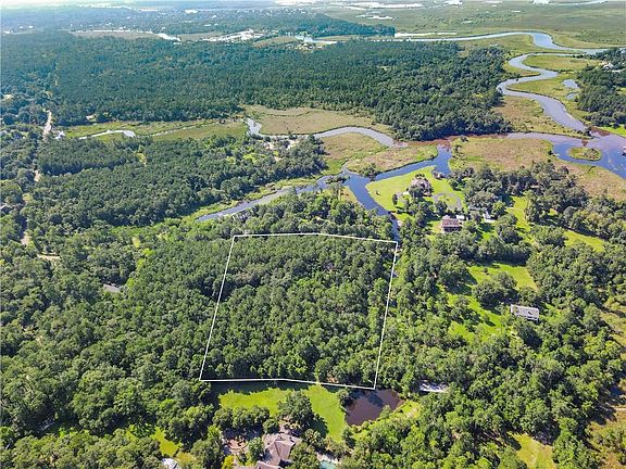3rd image of Bayou Paquet Rd